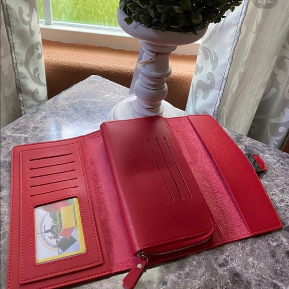 Wallet - Picture 2 of 2